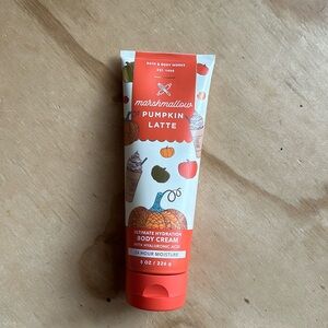Bath & Body Works Marshmallow pumpkin Latte body cream NEW
